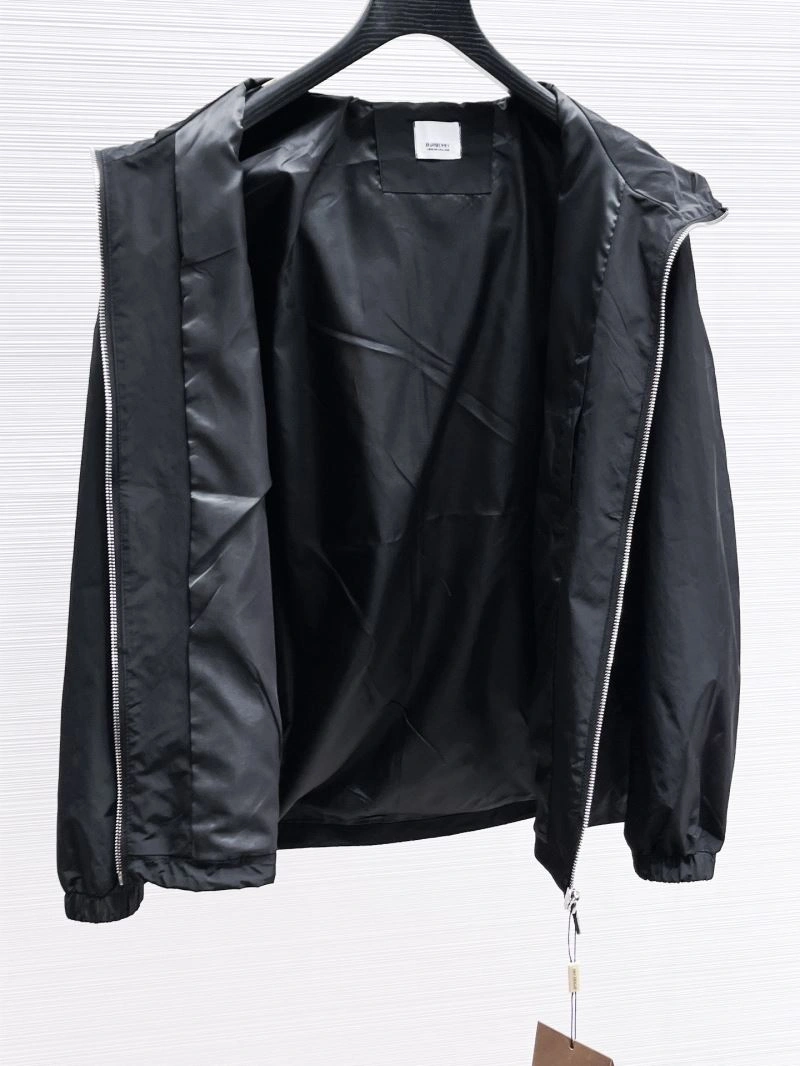 AllSeason Burberry Outwear 100713