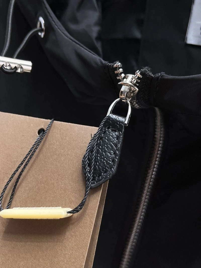 AllSeason Burberry Outwear 100713