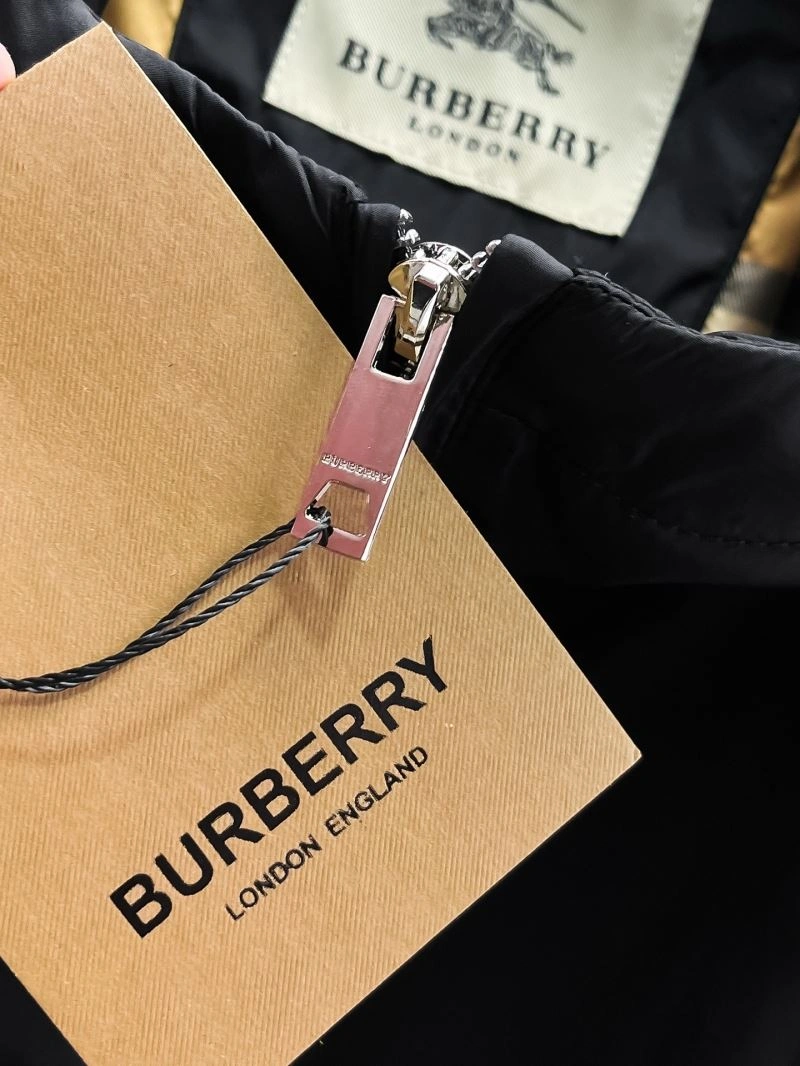 Flexible Burberry Outwear 100778
