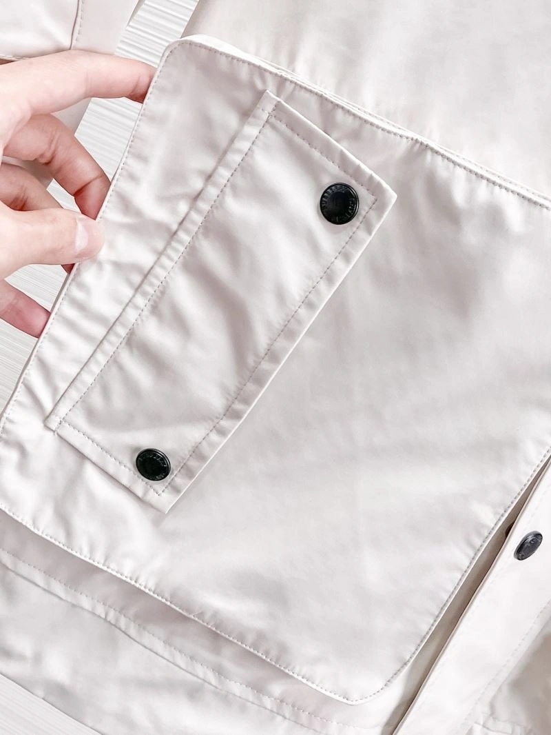 Sophisticated Burberry Outwear 100780