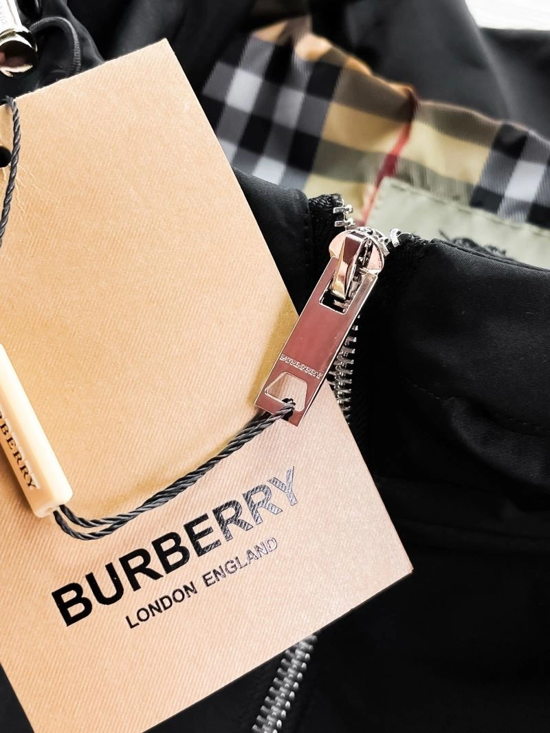 Compact Burberry Outwear 100711