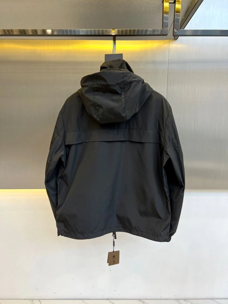 Burberry Outwear Snug 100707