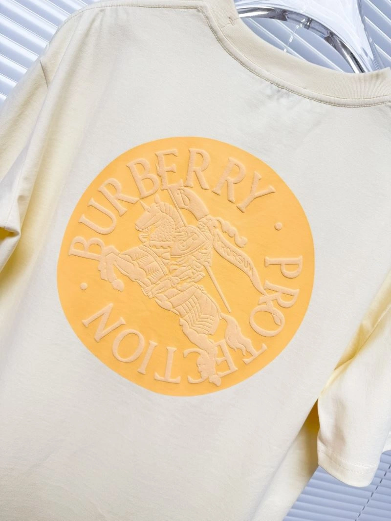 Burberry Outwear GoAnywhere 100696