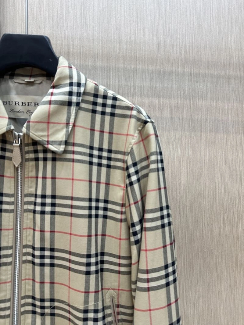SmoothTexture Burberry Outwear 100705