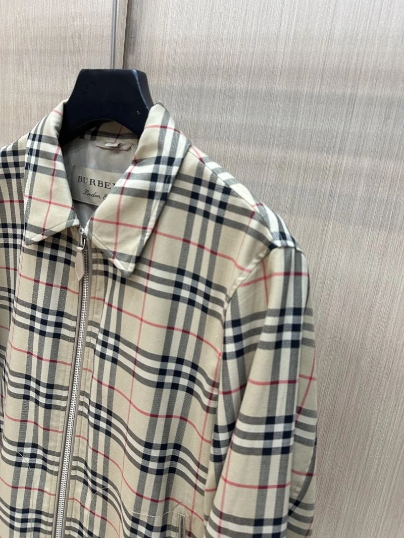 SmoothTexture Burberry Outwear 100705
