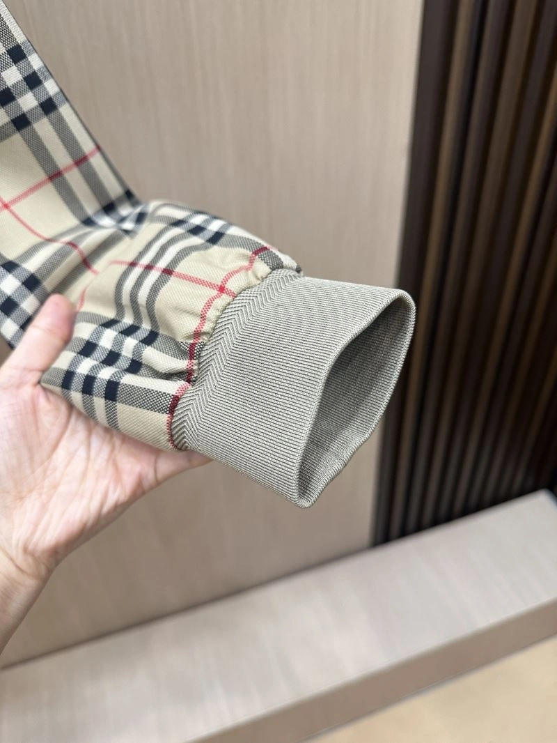 SmoothTexture Burberry Outwear 100705