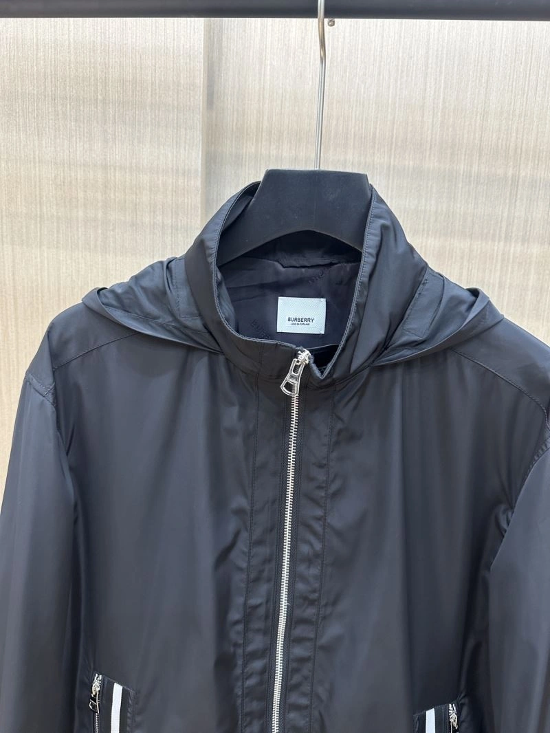 Reliable Burberry Outwear 100837