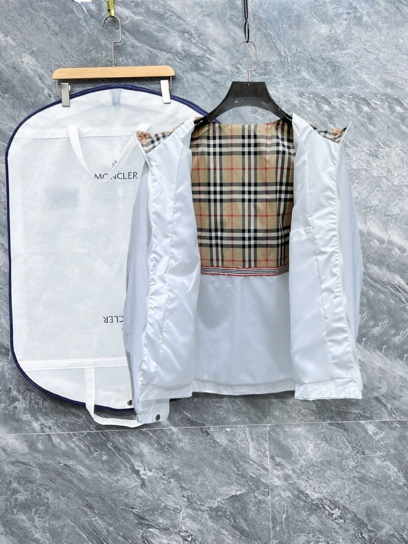 Burberry Outwear Casual 100698