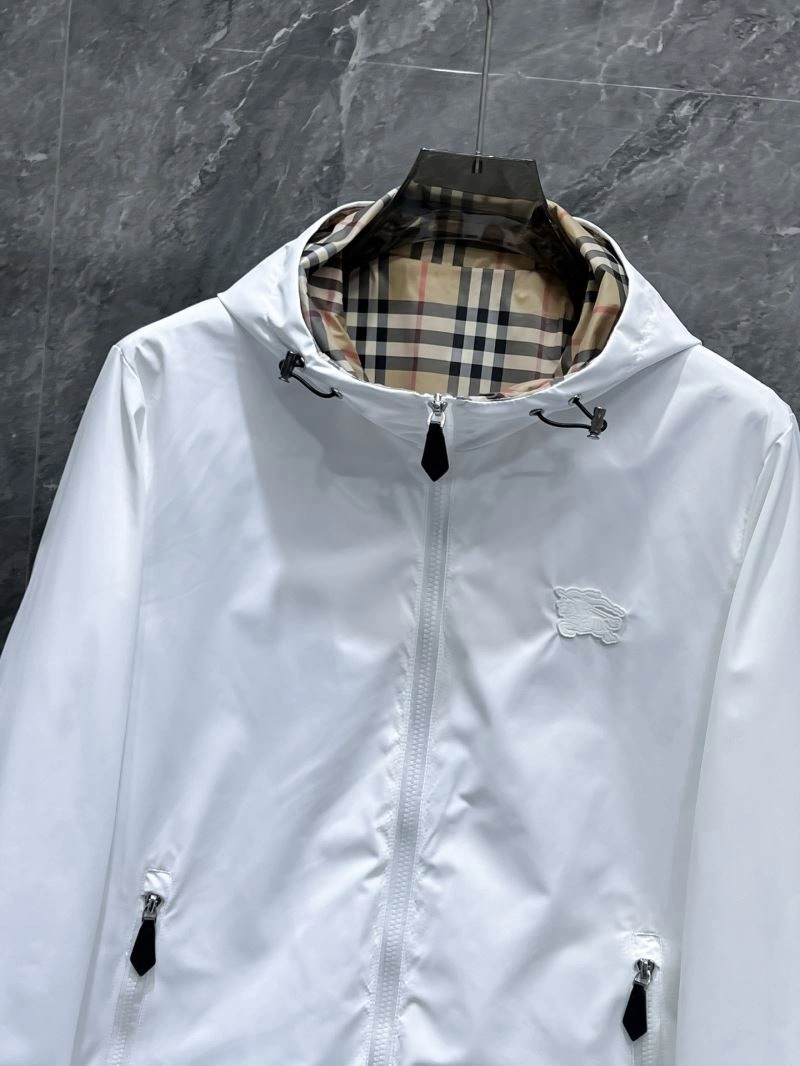 Burberry Outwear Casual 100698