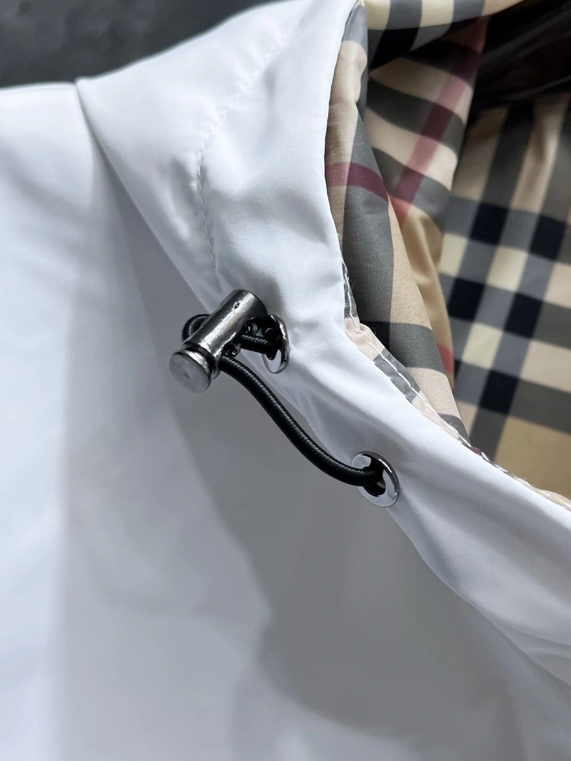 Burberry Outwear Casual 100698