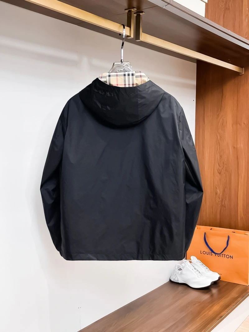 Burberry Outwear Stretchable 100694