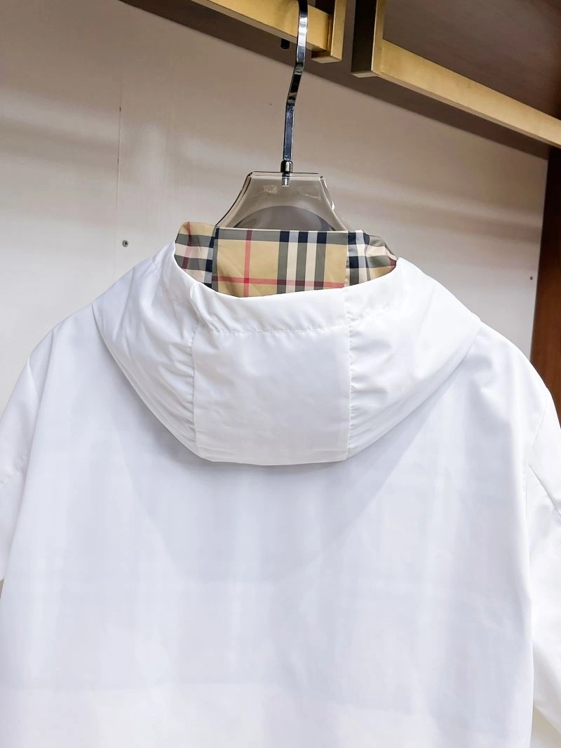 Burberry Outwear UrbanStyle 100691