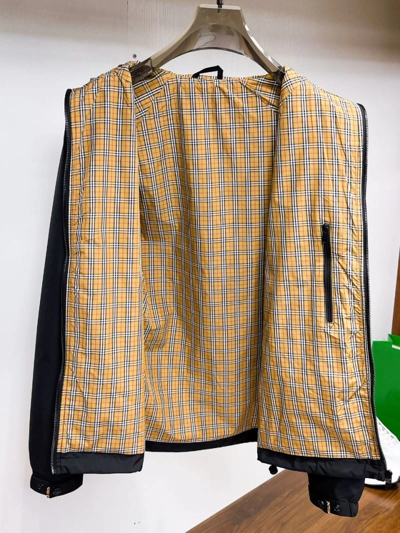 Chic Burberry Outwear 100690