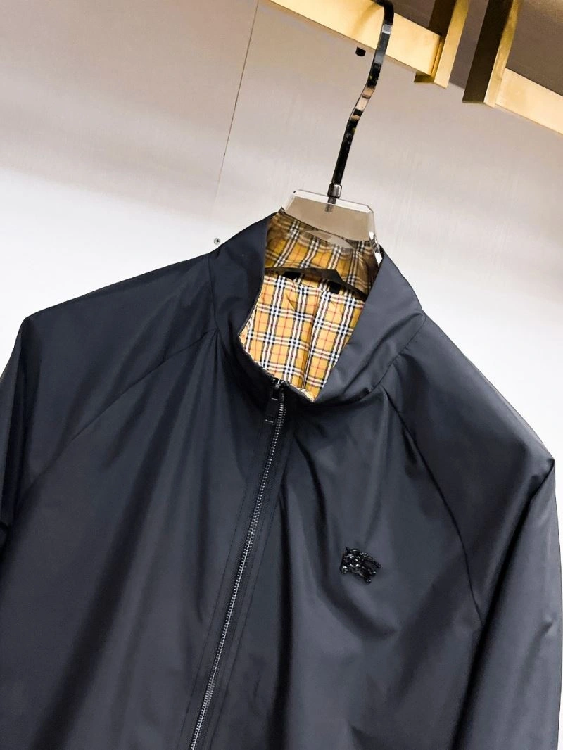 Chic Burberry Outwear 100690