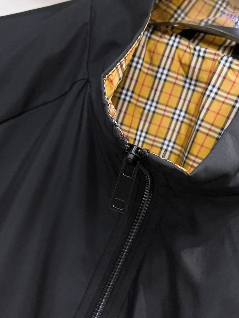 Chic Burberry Outwear 100690