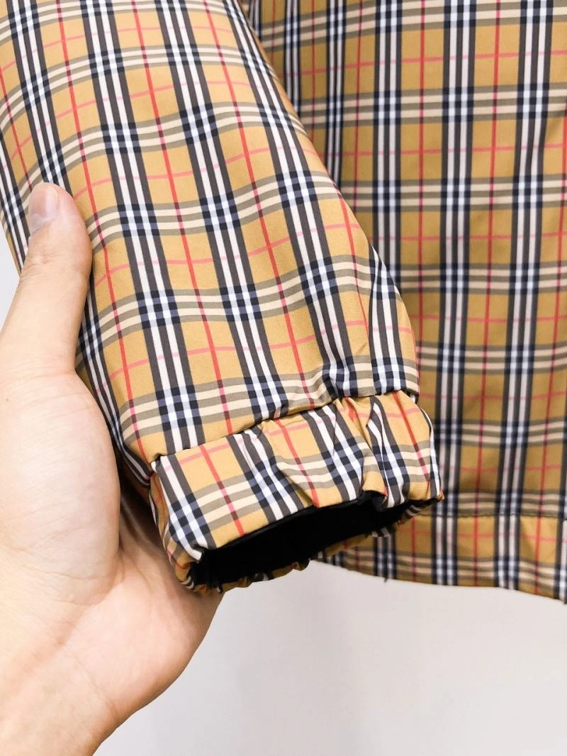 Thermal Burberry Outwear 100689