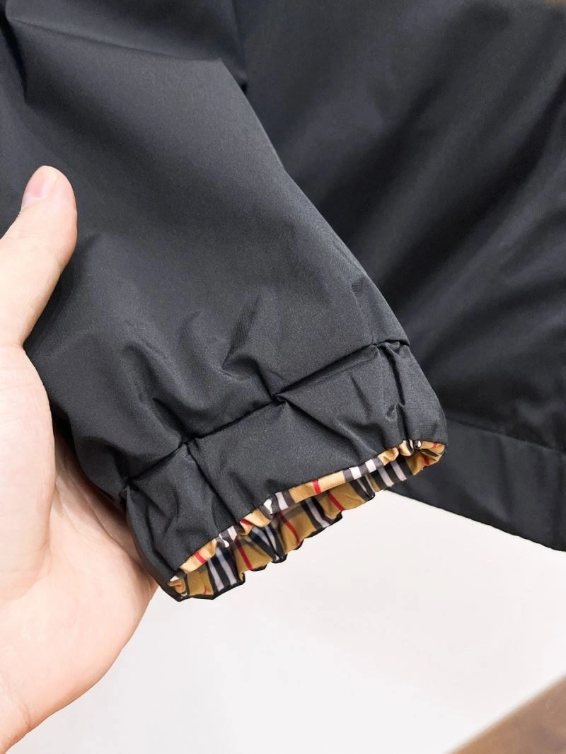 Thermal Burberry Outwear 100689