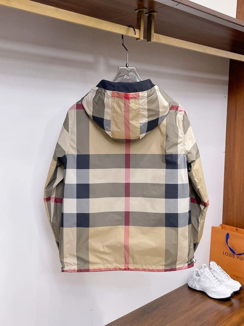 UrbanStyle Burberry Outwear 100684