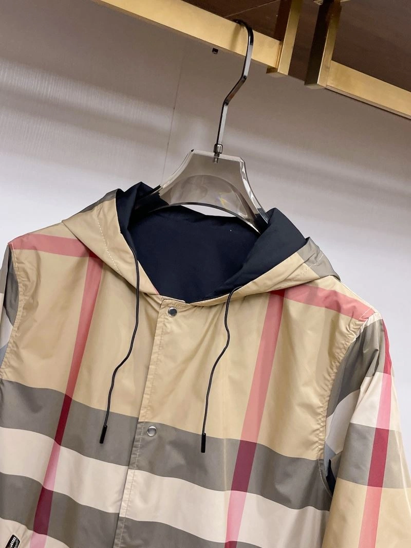 UrbanStyle Burberry Outwear 100684