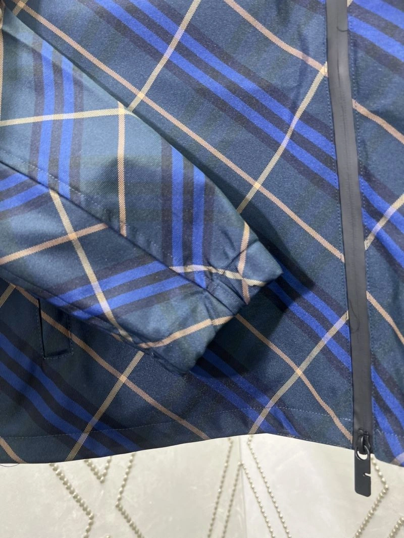 RelaxedFit Burberry Outwear 100663
