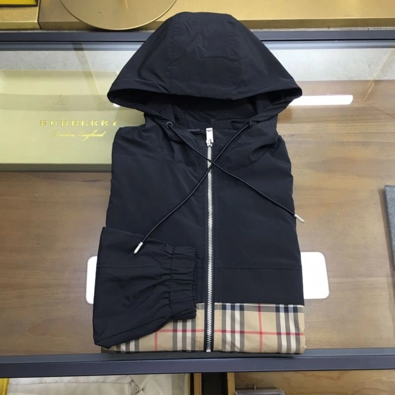 Modern Burberry Outwear 100247