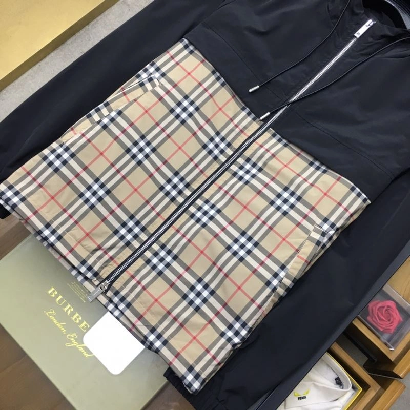 Modern Burberry Outwear 100247