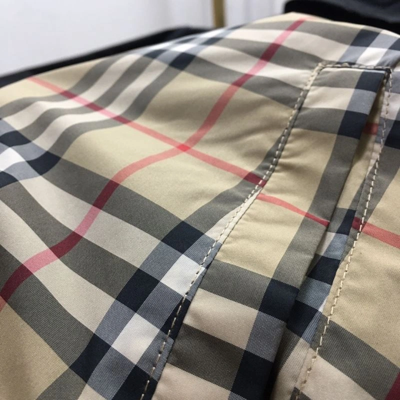 Modern Burberry Outwear 100247