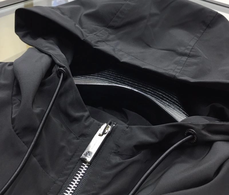 Modern Burberry Outwear 100247
