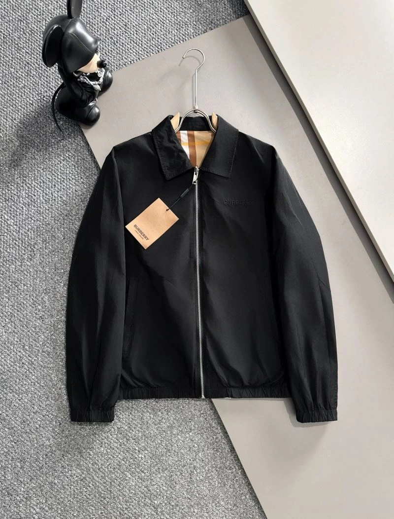 Seasonal Burberry Outwear 100244