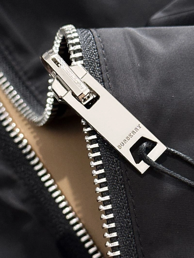 Seasonal Burberry Outwear 100244