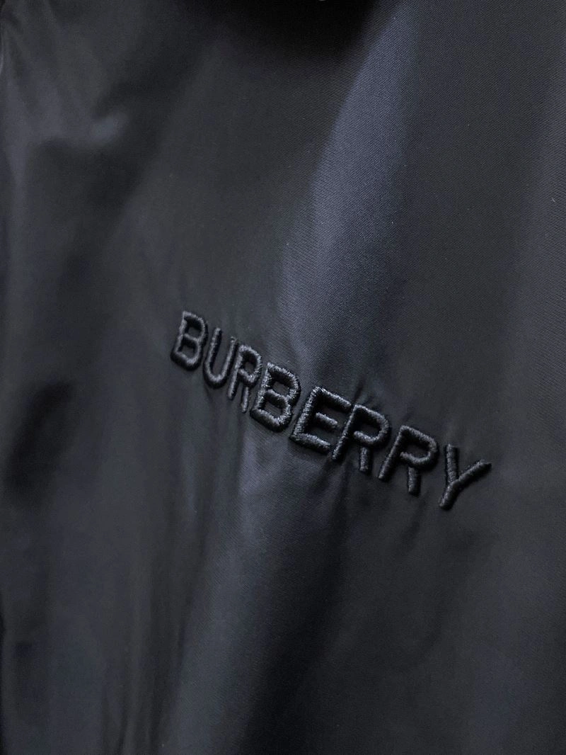 Burberry Outwear OdorResistant 100284