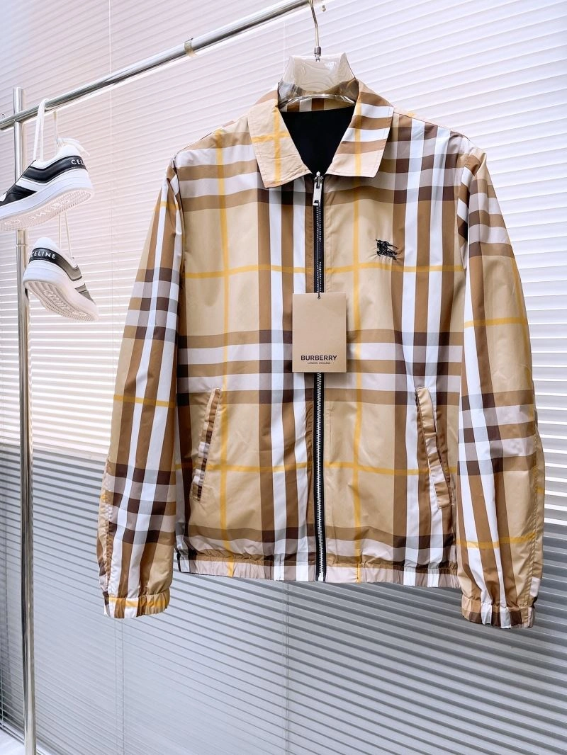 Burberry Outwear OdorResistant 100284