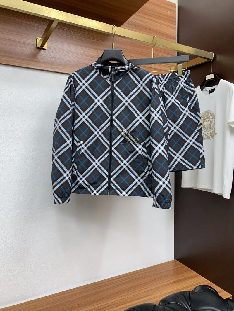 Burberry Outwear Breathable 100241
