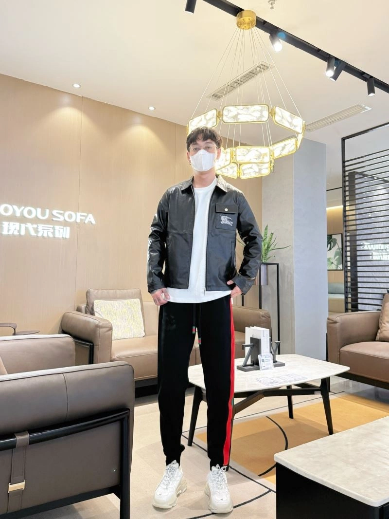 Burberry Outwear RelaxedFit 100228