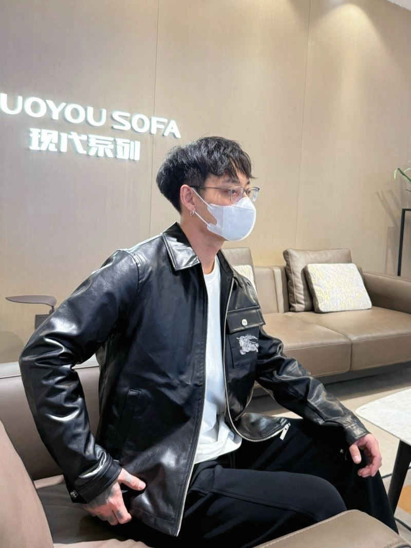 Burberry Outwear RelaxedFit 100228