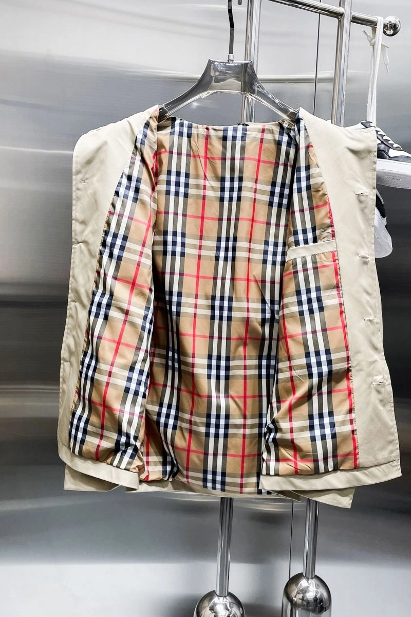 Burberry Outwear Fashionable 100235