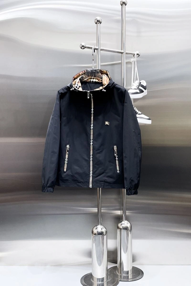 Burberry Outwear Upgraded 100231