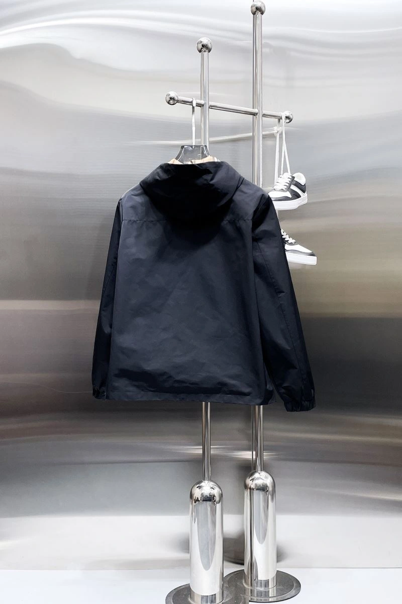 Burberry Outwear Upgraded 100231