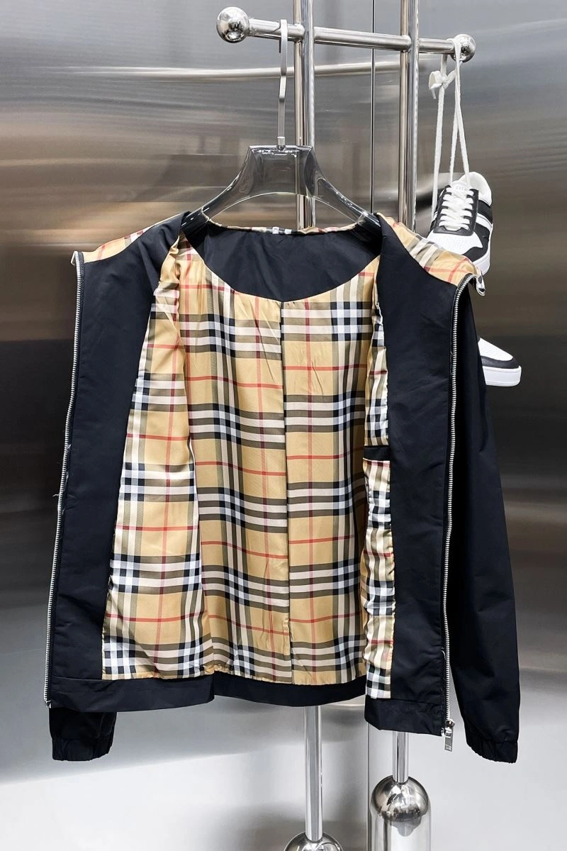 Burberry Outwear Upgraded 100231