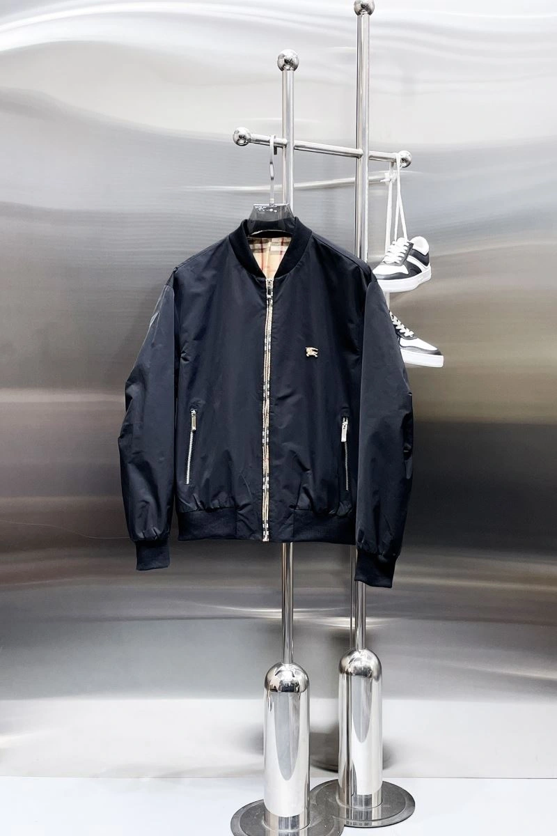 Burberry Outwear Sleek 100225