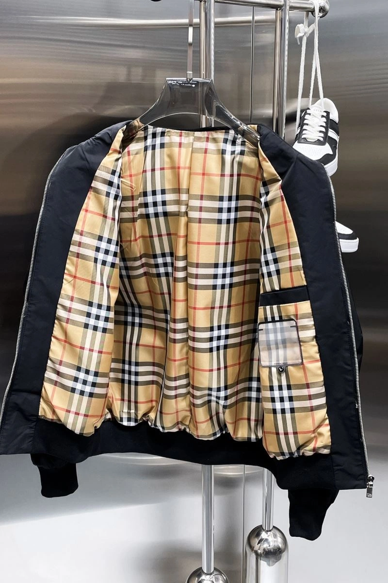 Burberry Outwear Sleek 100225