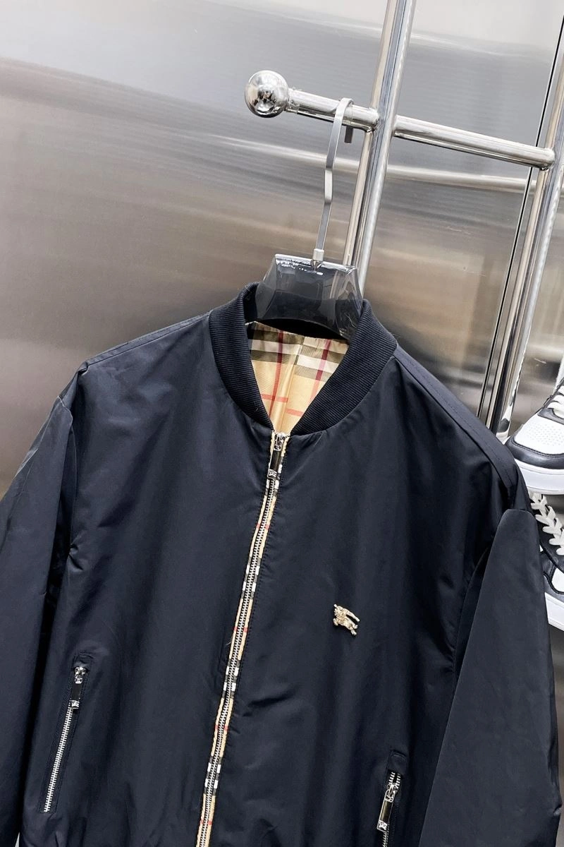 Burberry Outwear Sleek 100225