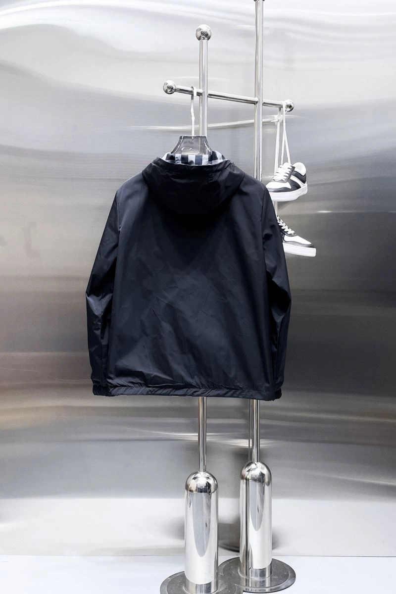 Burberry Outwear ZipUp 100237