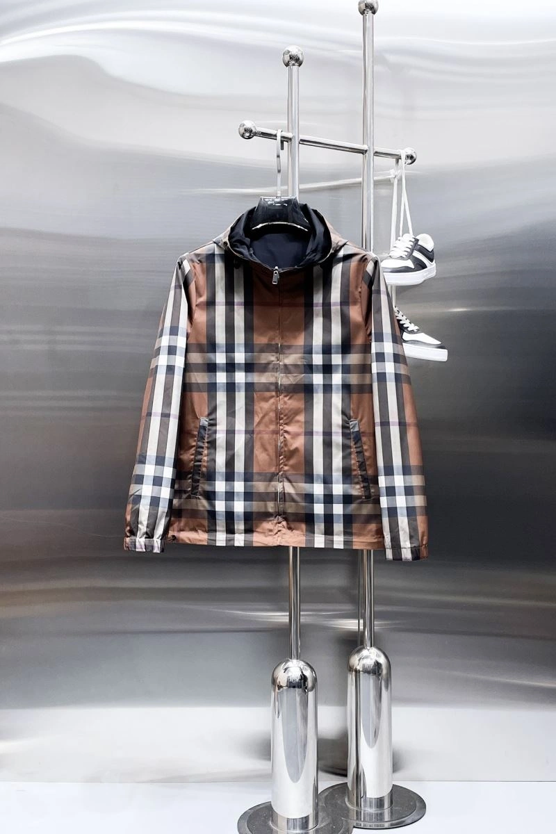 Colorful Burberry Outwear 100226
