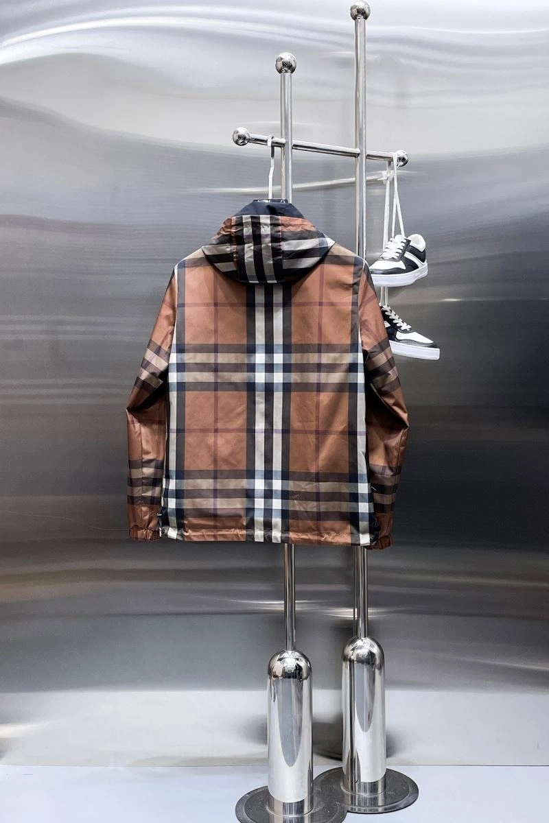 Colorful Burberry Outwear 100226