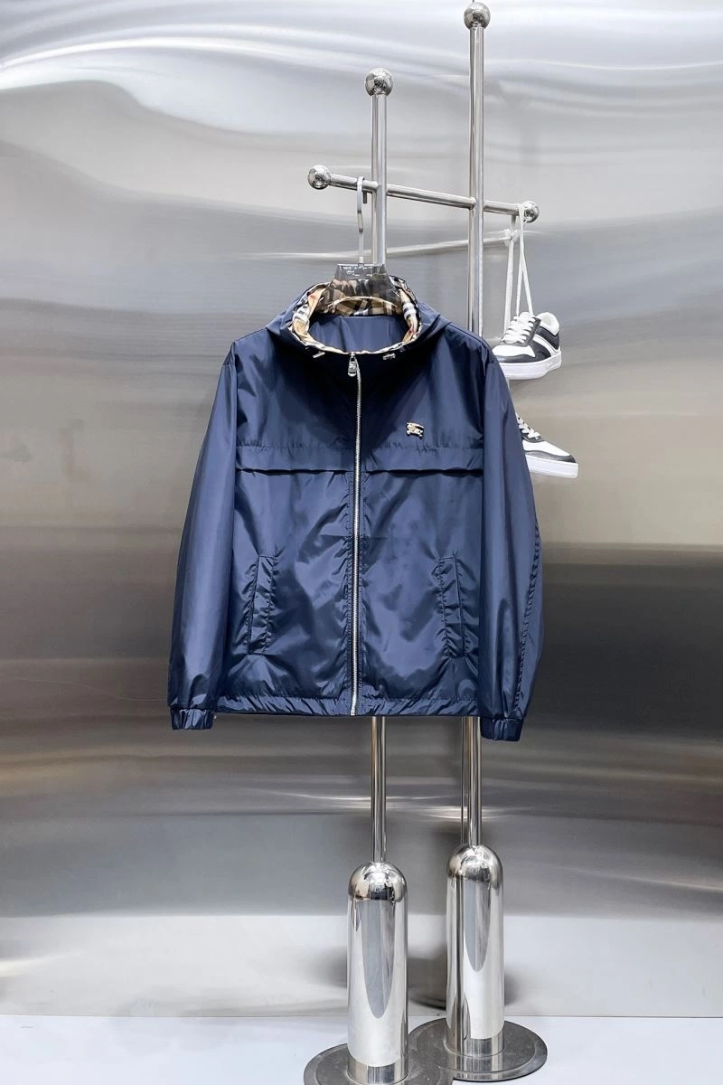 Popular Burberry Outwear 100224