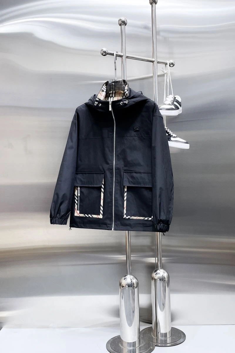 Soft Burberry Outwear 100230