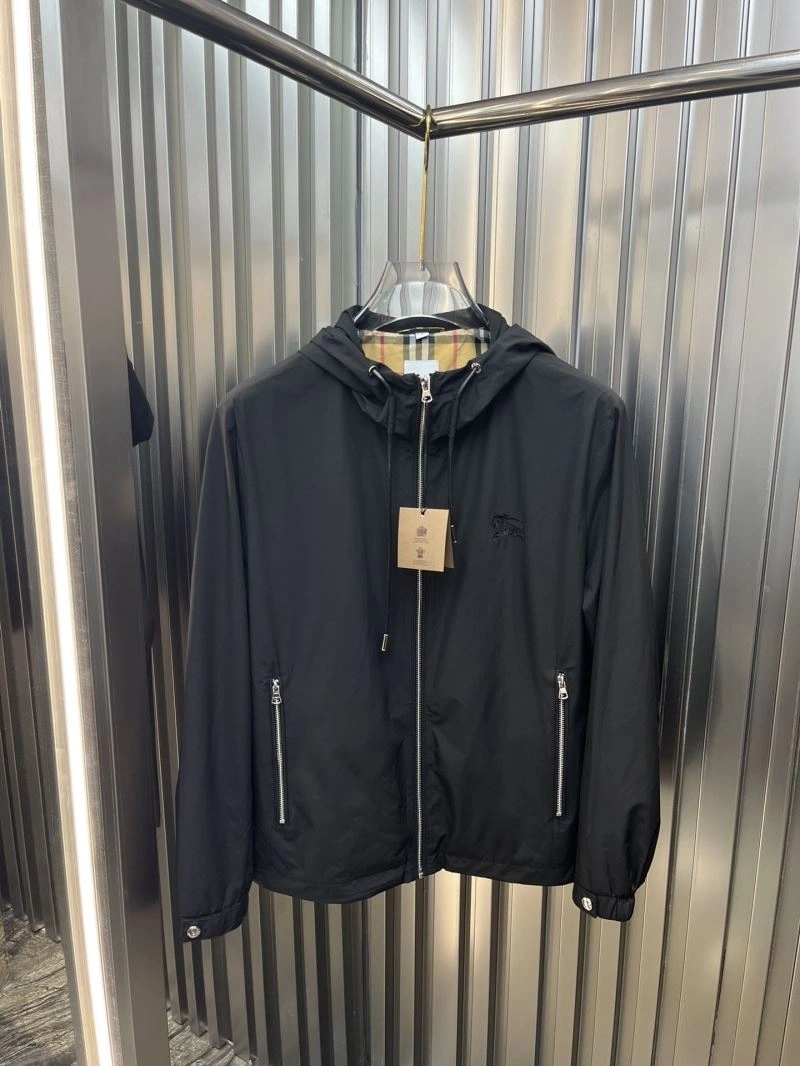 Comfortable Burberry Outwear 100203