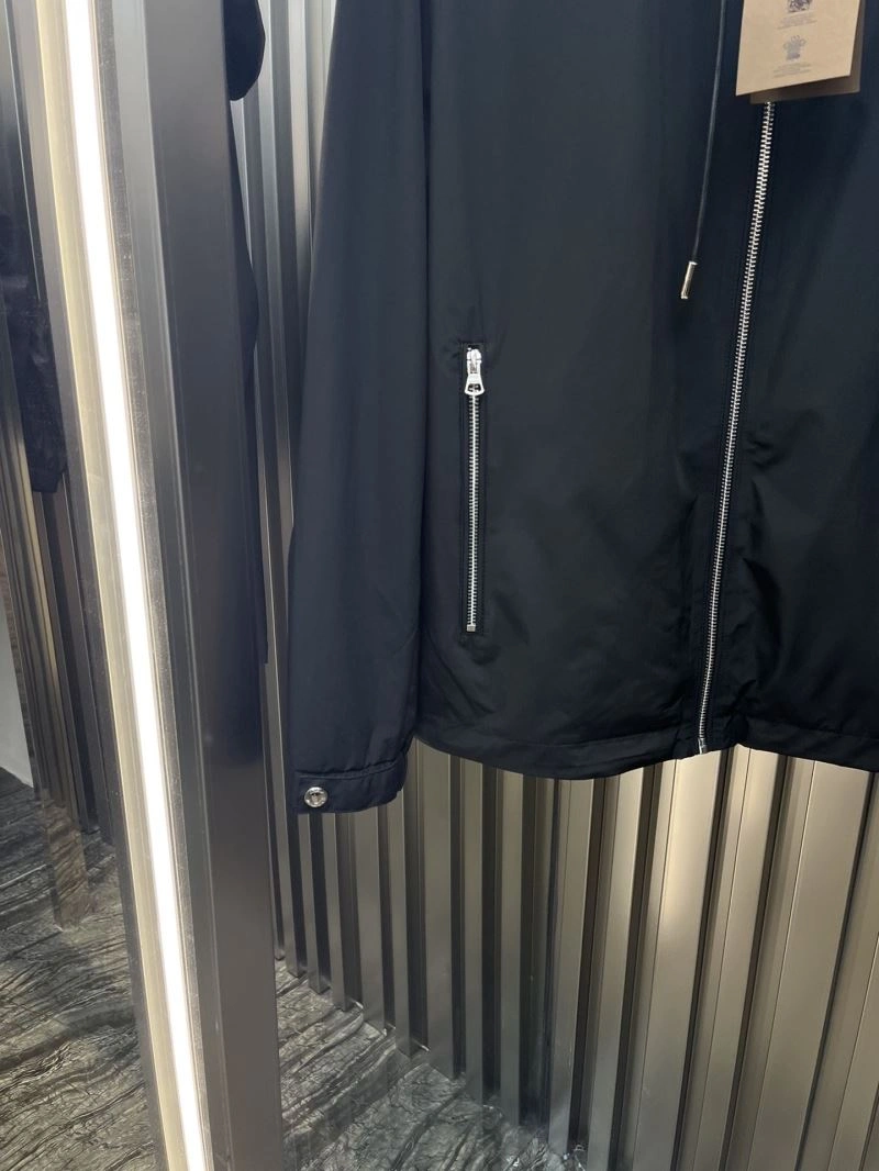 Comfortable Burberry Outwear 100203