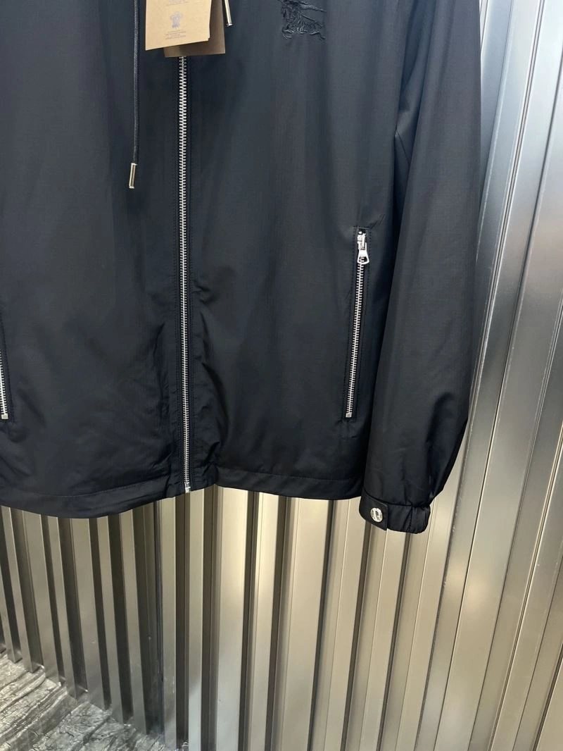 Comfortable Burberry Outwear 100203